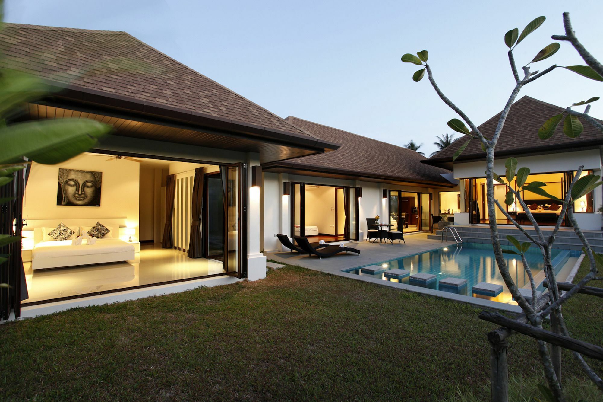 Villa Lovina By Holiplanet Rawai ภายนอก รูปภาพ